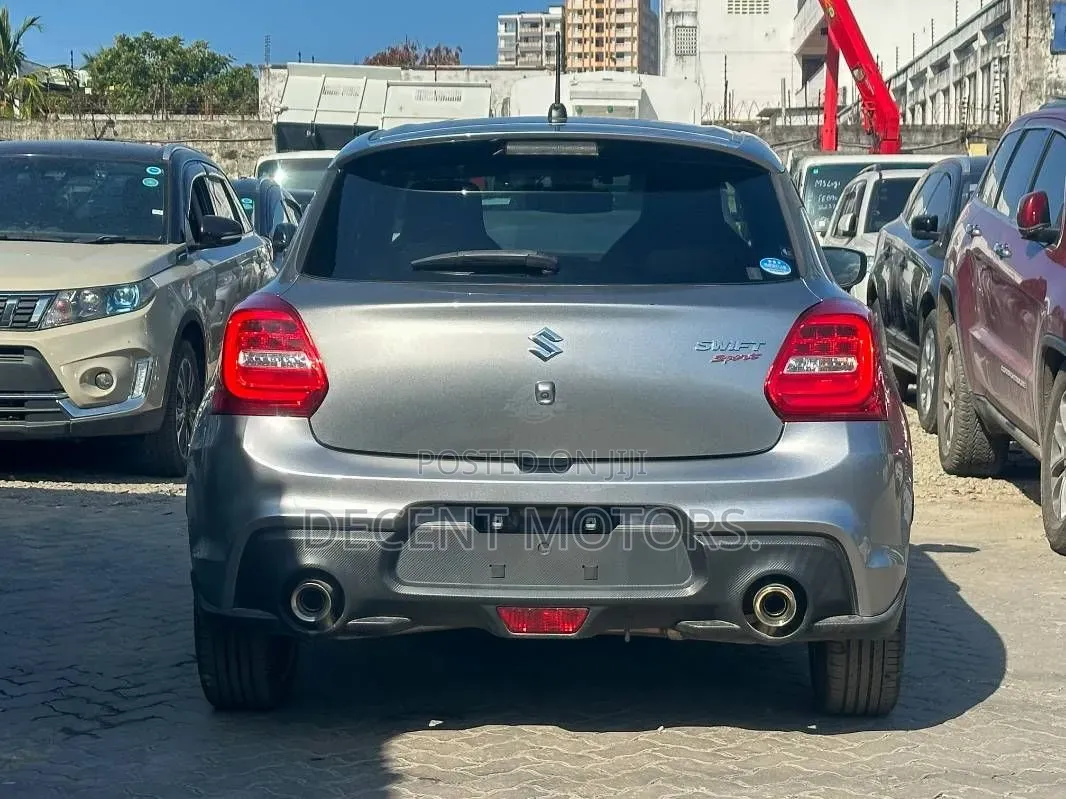 Suzuki Swift 2019 Gray