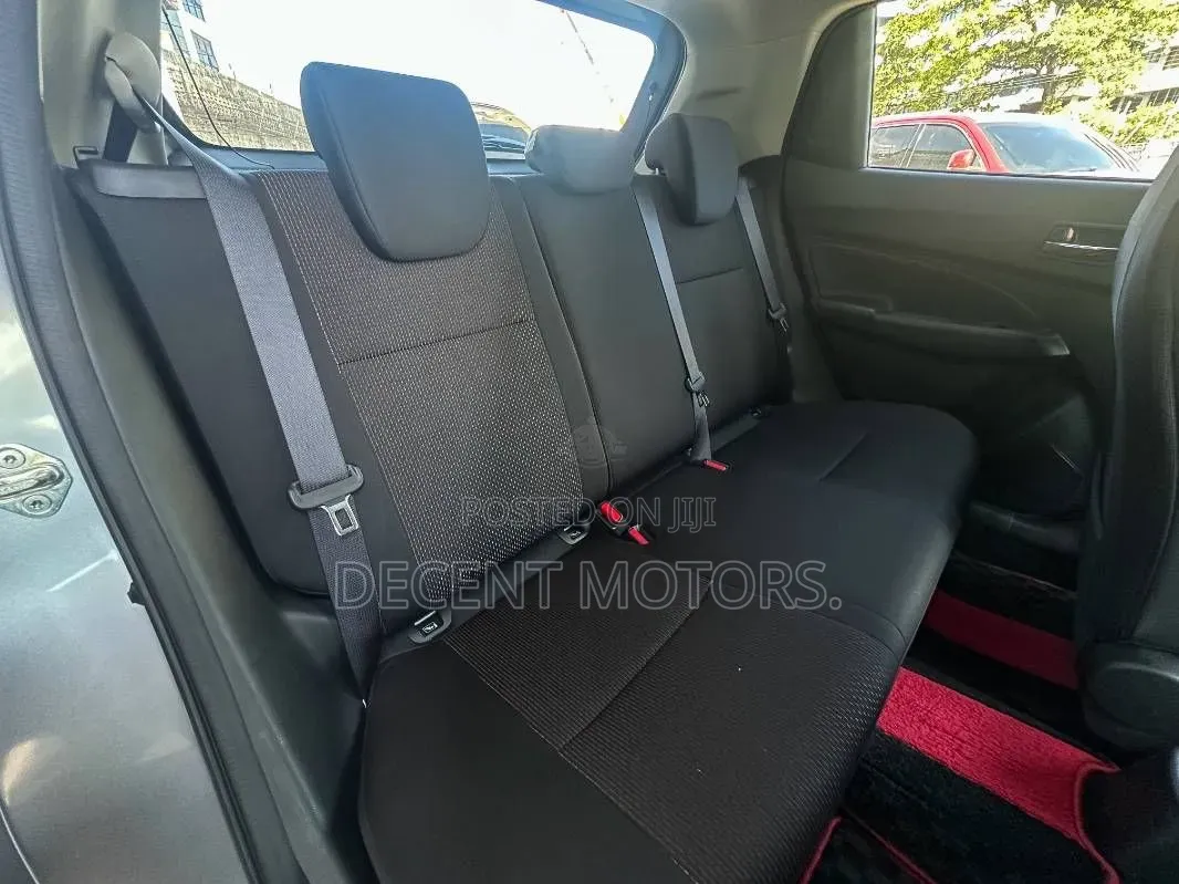 Suzuki Swift 2019 Gray