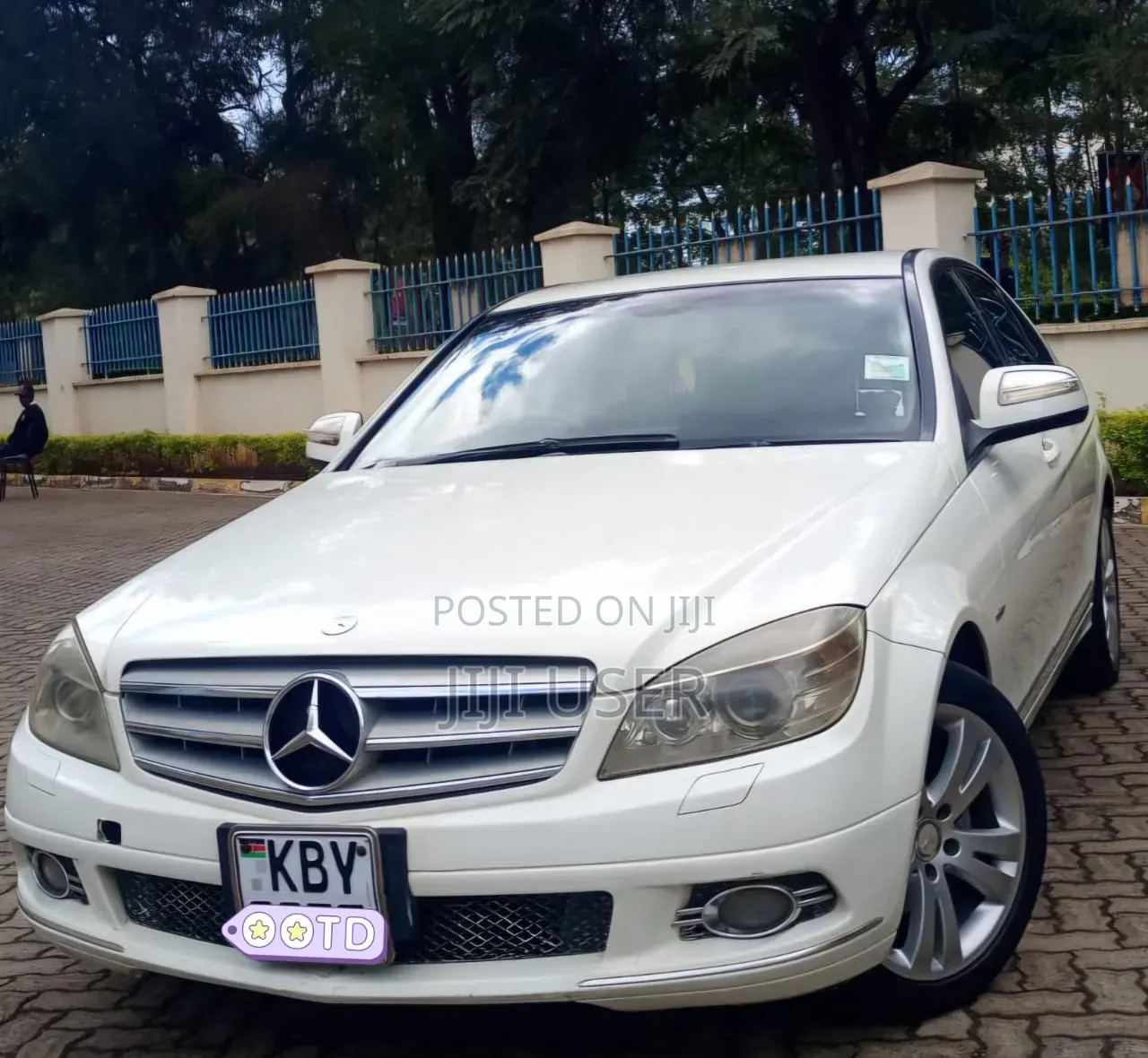 Mercedes-Benz C200 2007 White