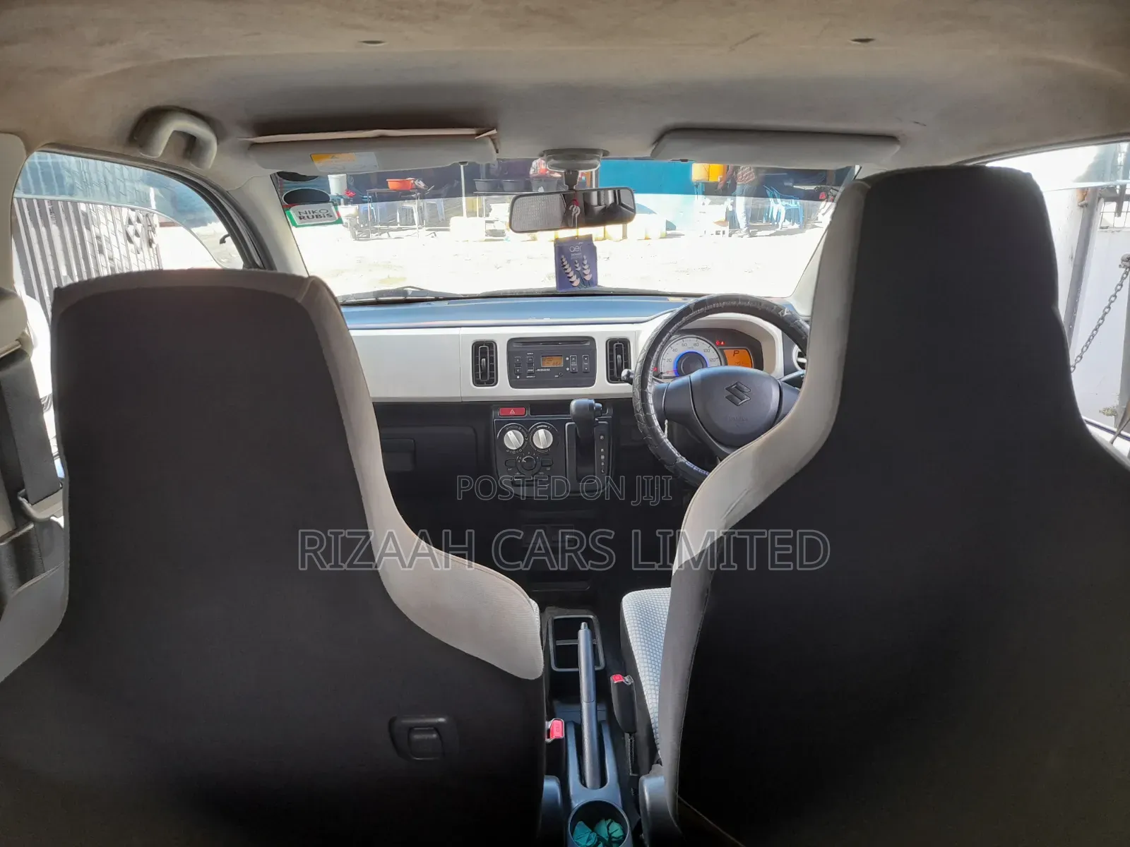 Suzuki Alto 2018 White