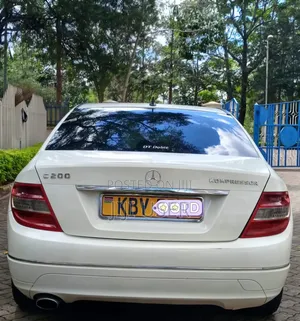 Mercedes-Benz C200 2007 White