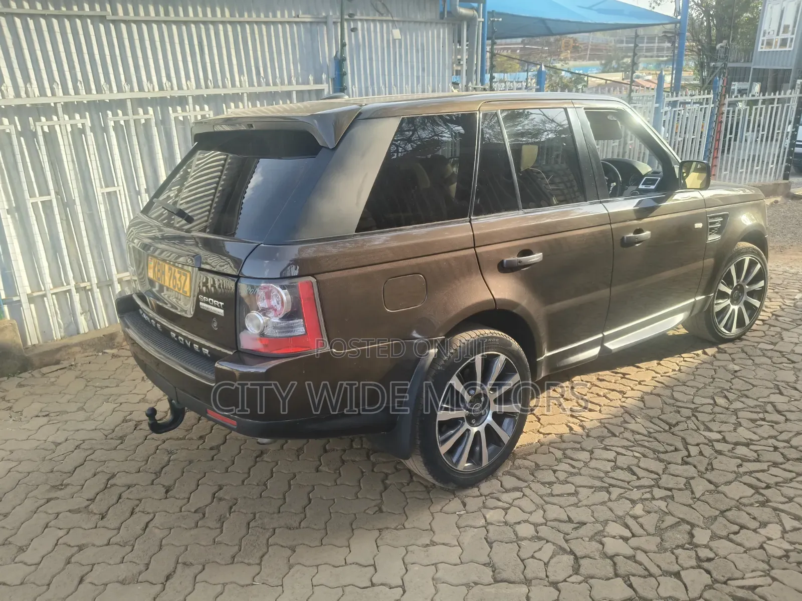 Land Rover Range Rover Sport 2009 Brown