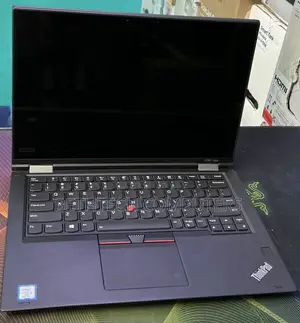 Laptop Lenovo ThinkPad X380 Yoga 16GB Intel Core i5 SSD 256GB