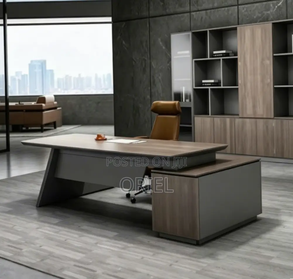 Office Desk : 1.6M Modern Design Office C.E.O Desk