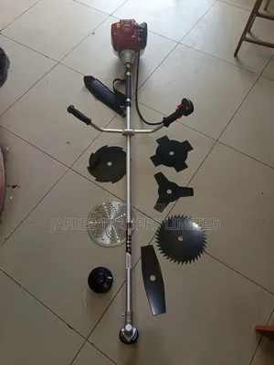Windsor 4 Stroke Brush Cutter