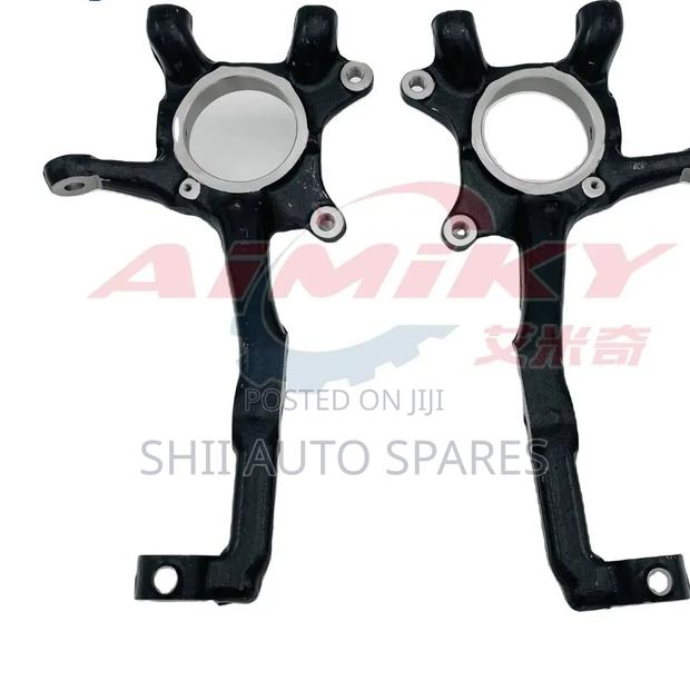 Steering Knuckles for Revo 4wD - thumbnail 2