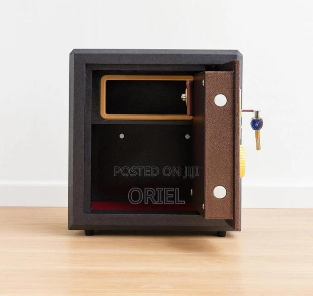Office Safe : Secure 20KGs Fireproof Safe - thumbnail 5