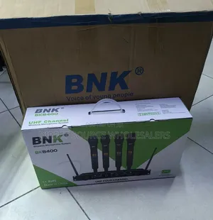 BNK BK8400 Professional UHF 4-Channel Mic