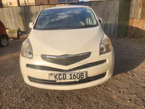 Toyota Ractis 2007 White