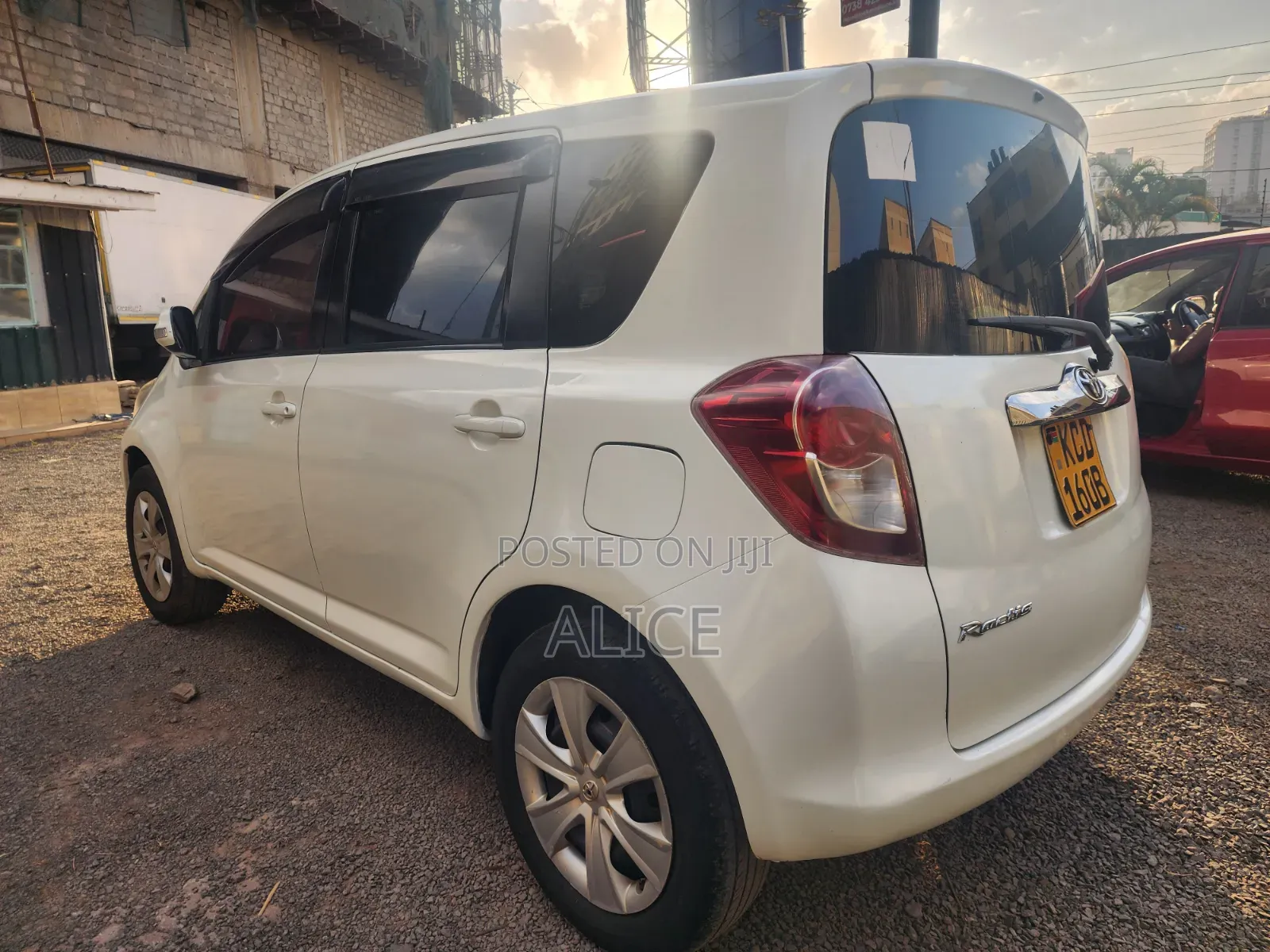 Toyota Ractis 2007 White