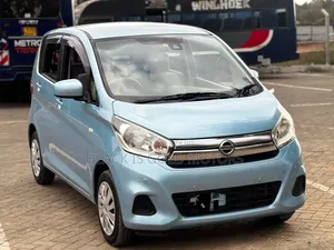 Nissan Dayz 2019 Blue