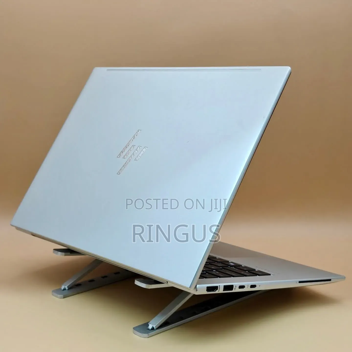 Laptop HP EliteBook 845 G10 8GB AMD Ryzen 7 SSD 256GB