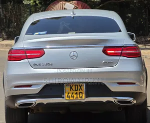 Mercedes-Benz GLE-Class 2019 Blue