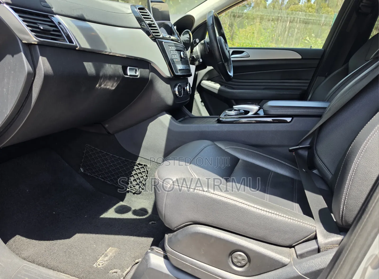 Mercedes-Benz GLE-Class 2019 Blue