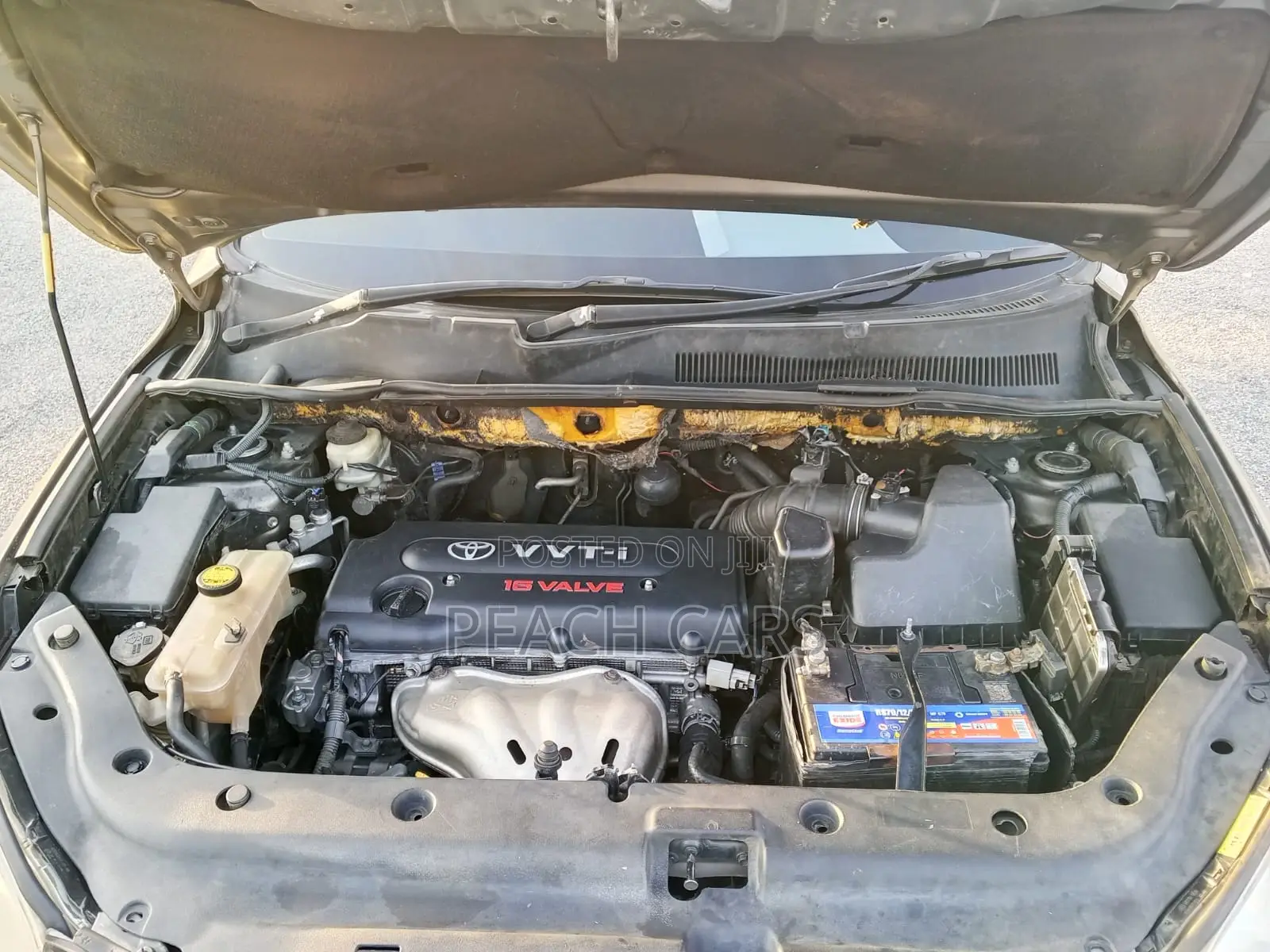 Toyota RAV4 2010 Silver
