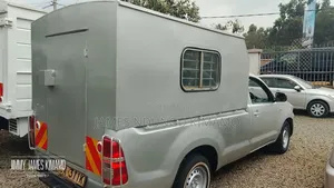 Toyota Hilux 2014 Silver