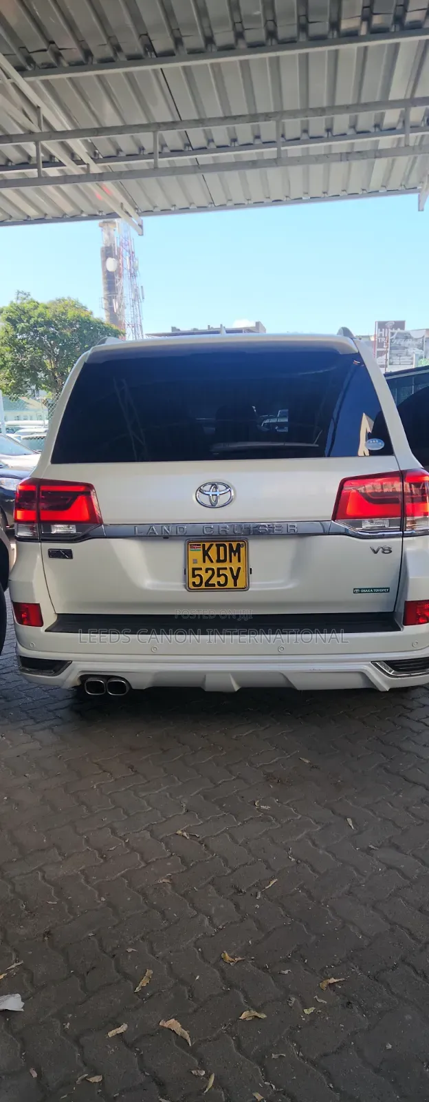 Toyota Land Cruiser 2016 White