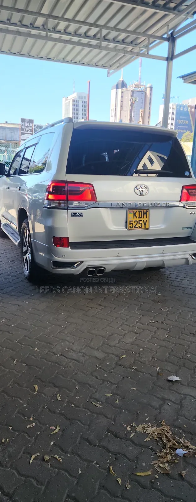 Toyota Land Cruiser 2016 White
