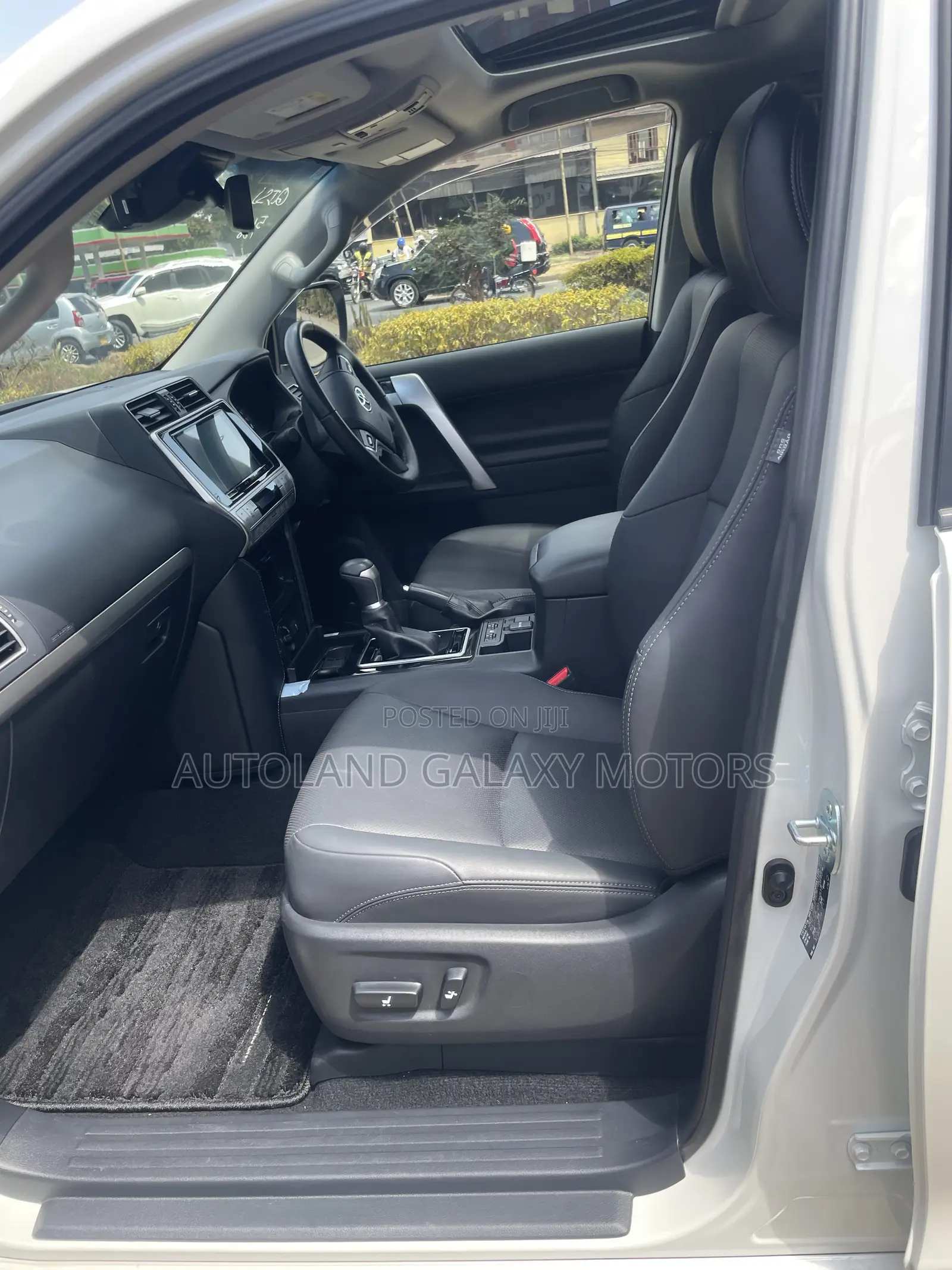 Toyota Land Cruiser Prado 2.7 2021 White
