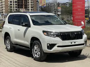 Toyota Land Cruiser Prado 2.7 2021 White