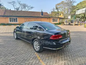 Volkswagen Passat 2012 Black