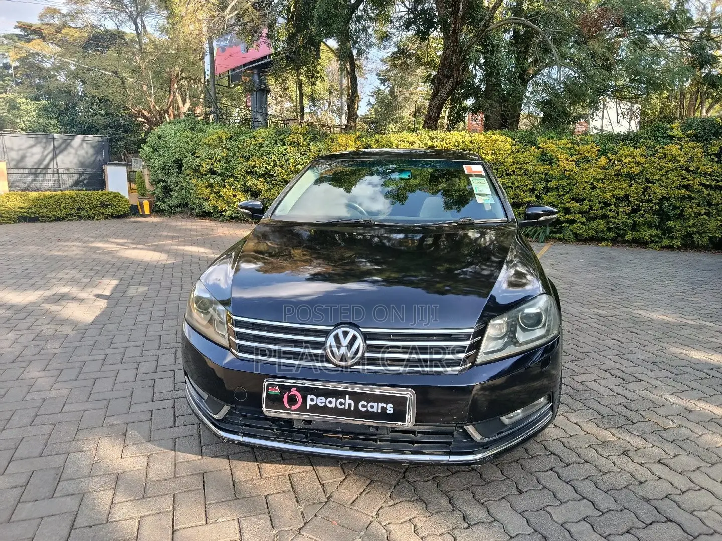 Volkswagen Passat 2012 Black