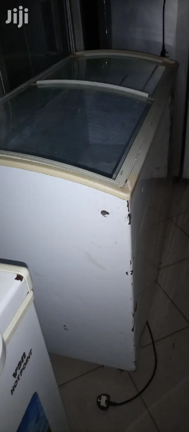 Display Chest Freezer