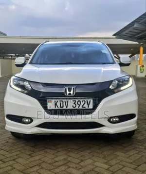 Honda Vezel 2019 White