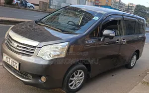 Toyota Noah 2011 Brown