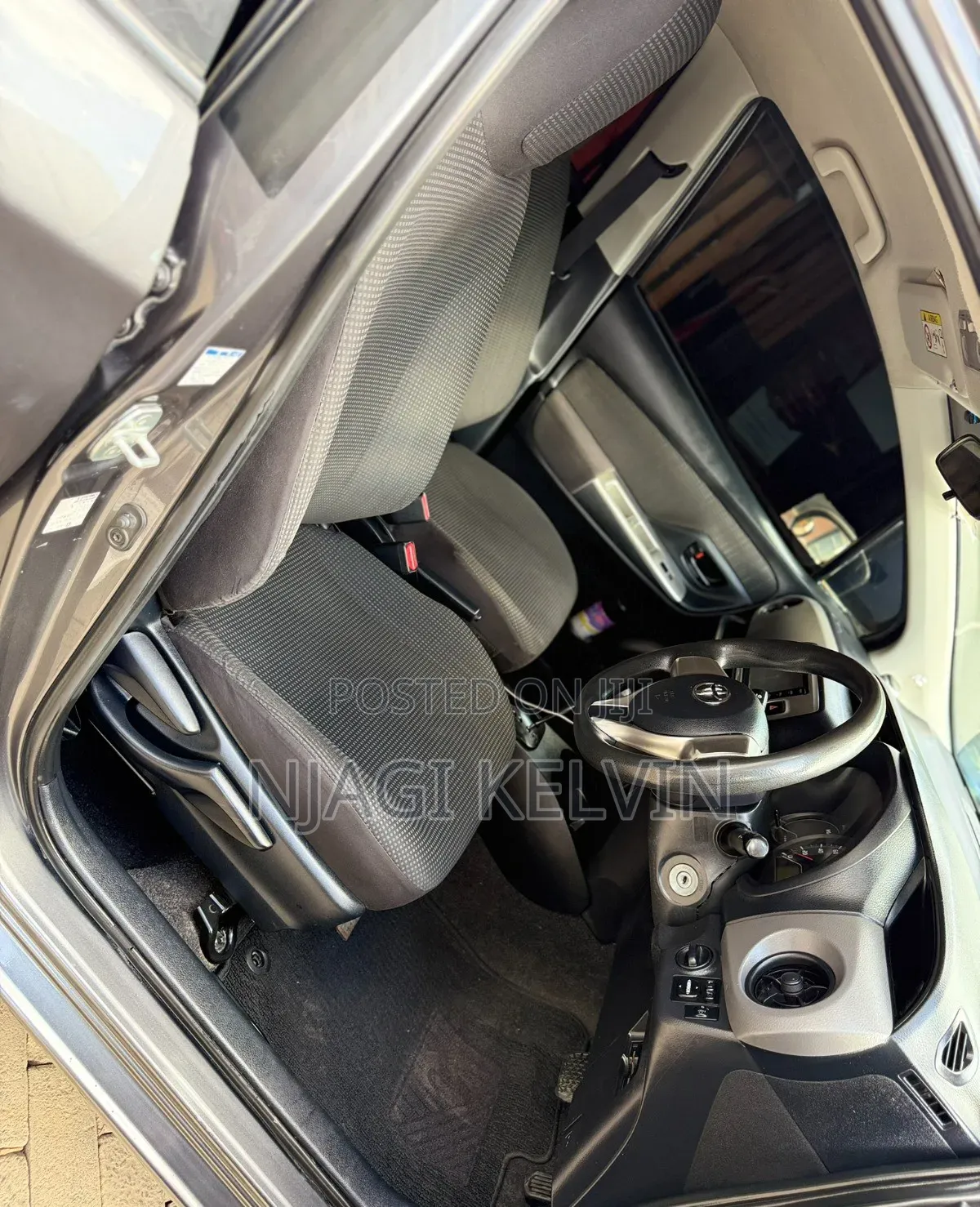 Toyota Vitz 2015 Gray