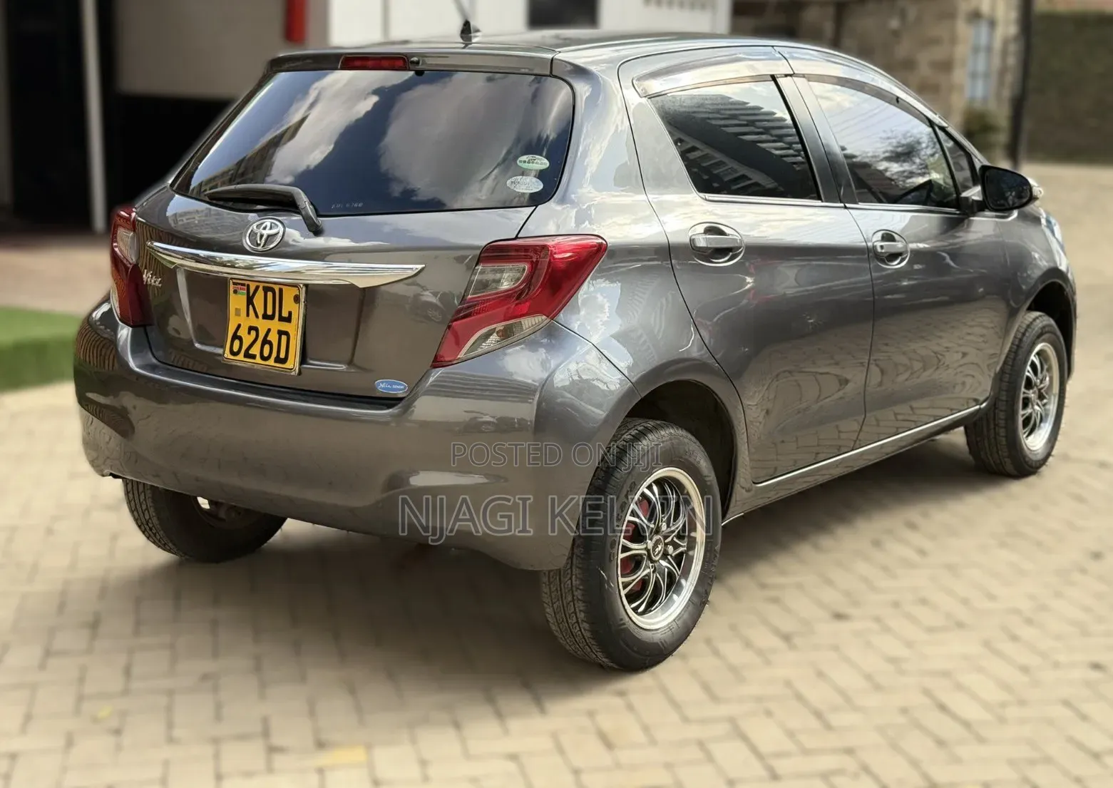 Toyota Vitz 2015 Gray