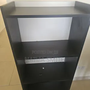 Good Condition Bookshelf