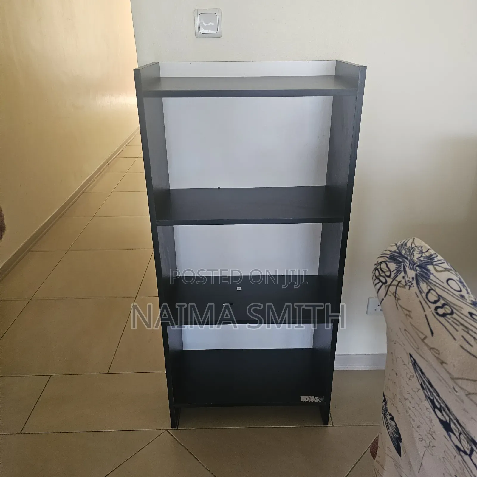 Good Condition Bookshelf