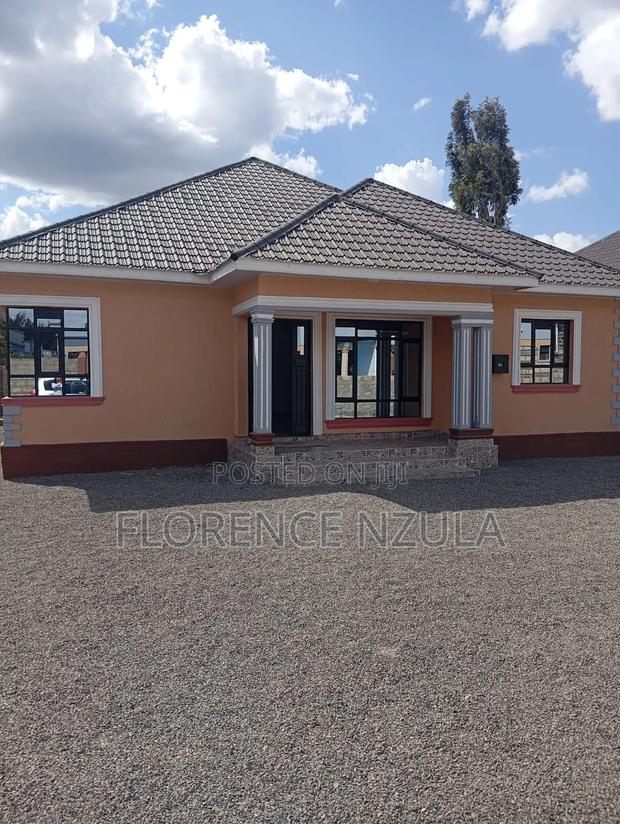 4bdrm Bungalow in Rimpa Muthaura Area for sale