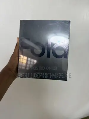 New Samsung Galaxy Z Fold4 256 GB Silver