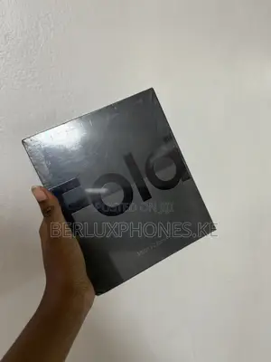 New Samsung Galaxy Z Fold4 256 GB Silver