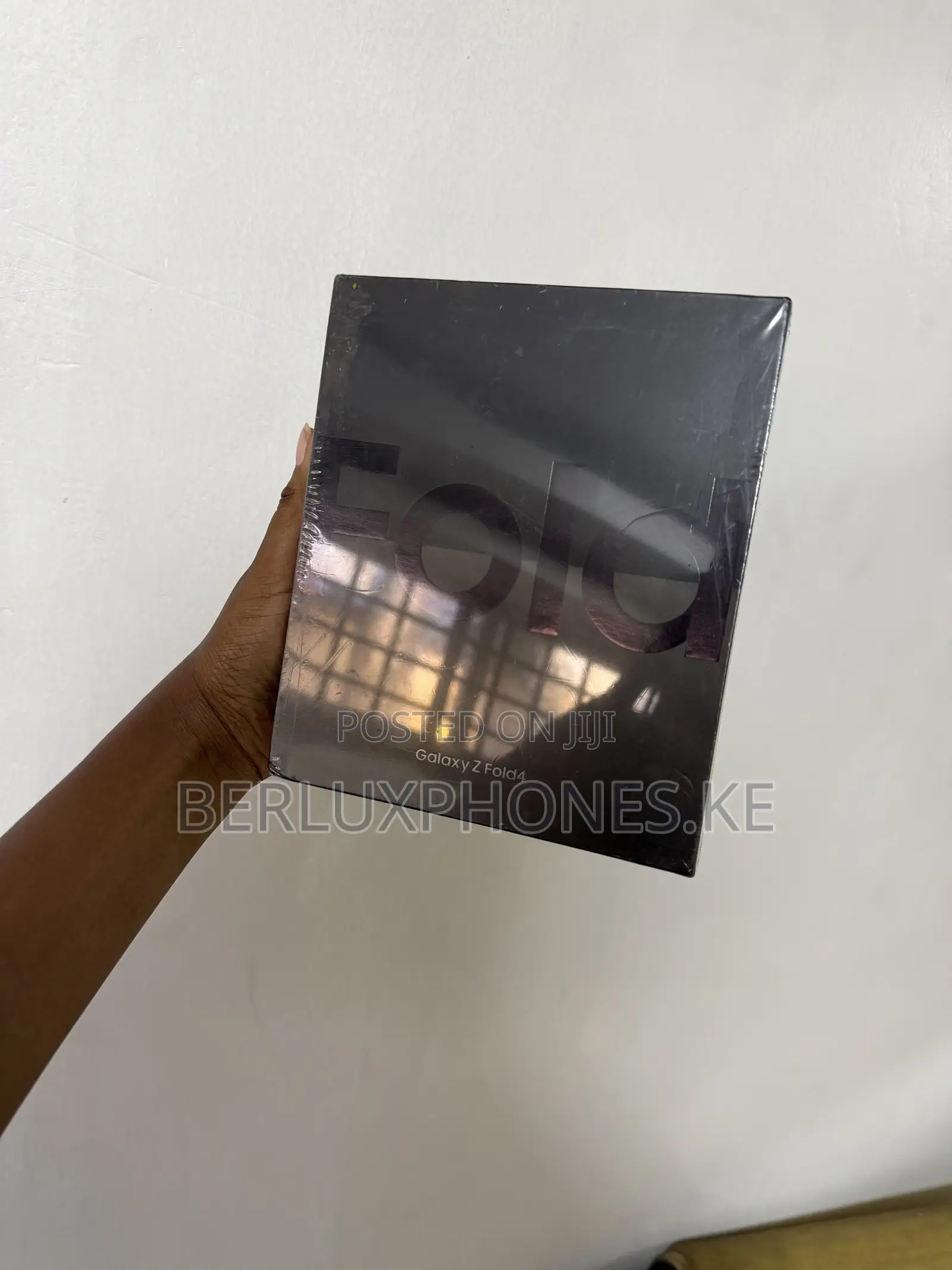New Samsung Galaxy Z Fold4 256 GB Silver