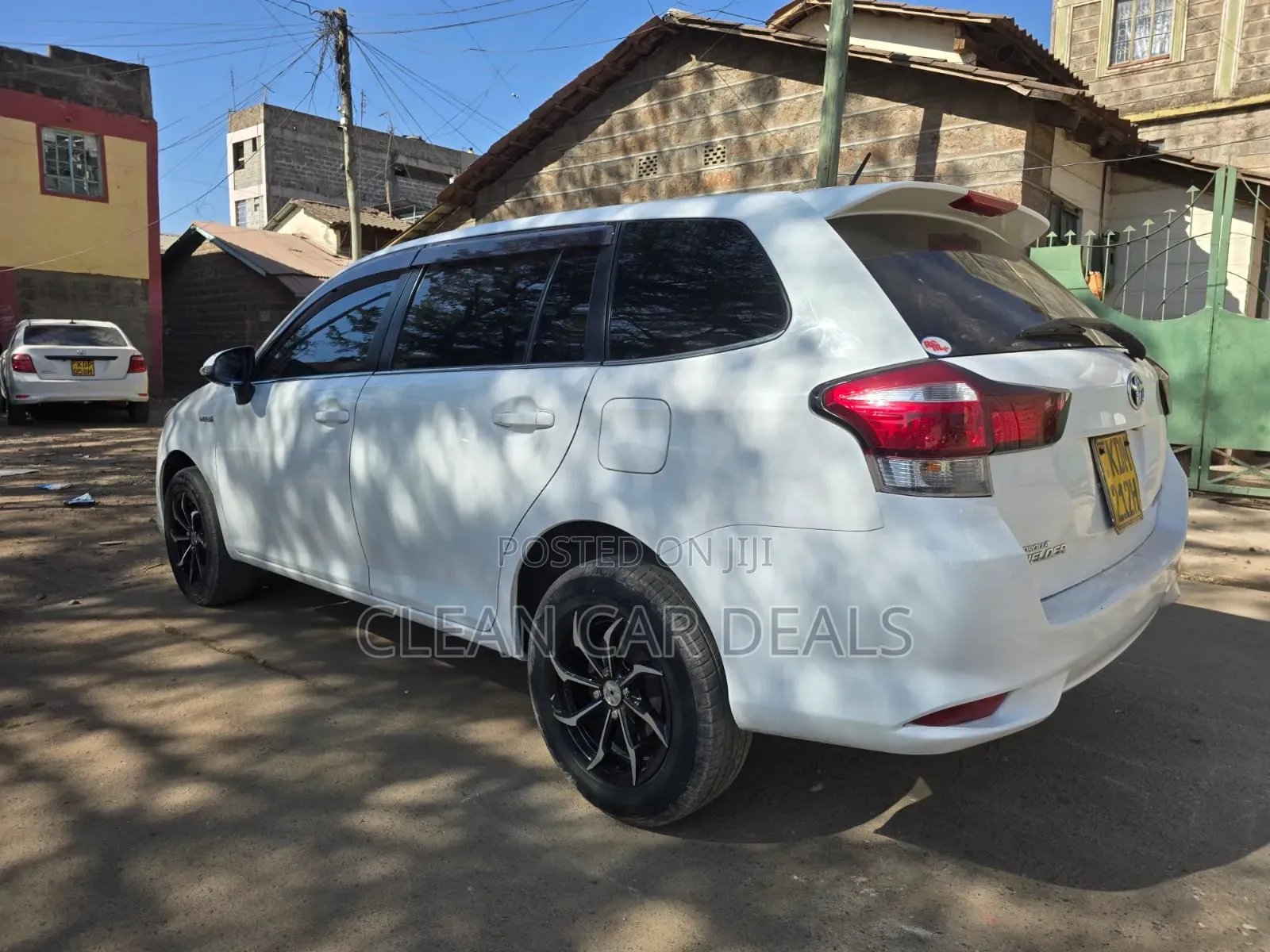 Toyota Corolla Fielder 2016 White