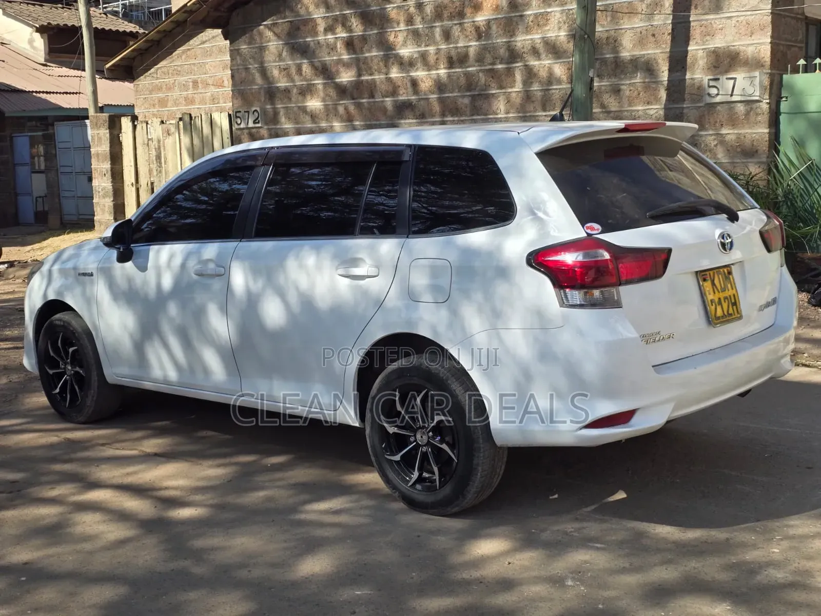 Toyota Corolla Fielder 2016 White