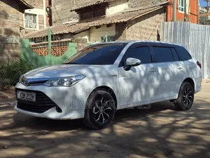 Toyota Corolla Fielder 2016 White