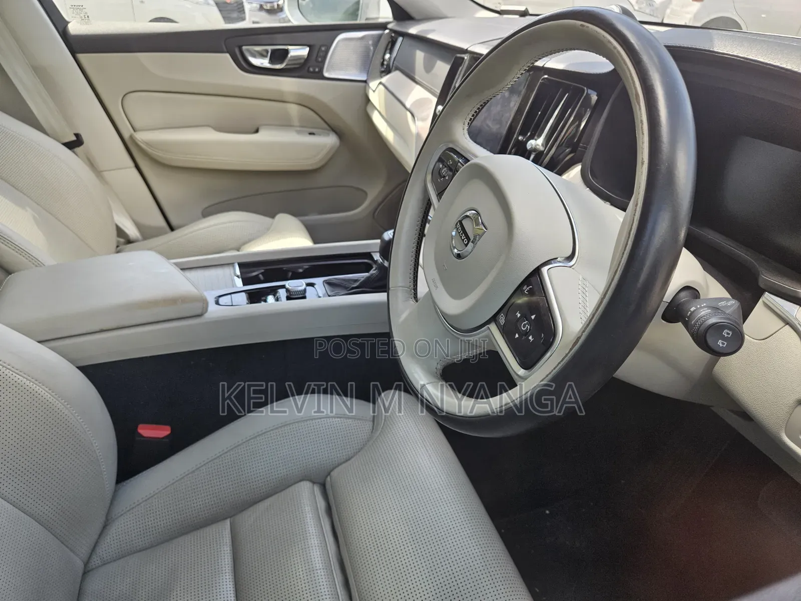 Volvo XC60 2020 Silver