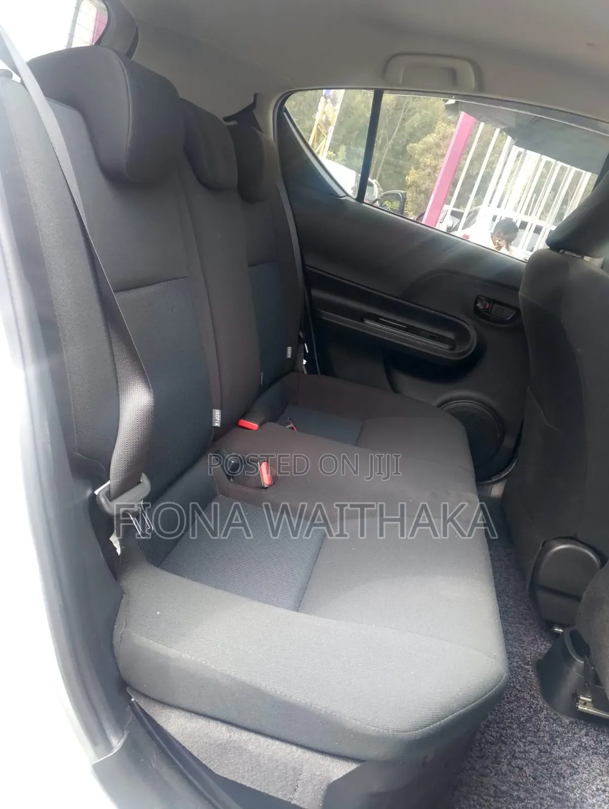 Toyota Aqua 2019 Silver