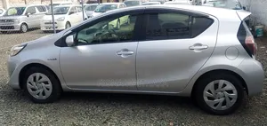 Toyota Aqua 2019 Silver