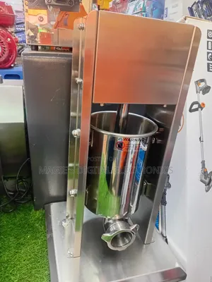 Highly Precise 3L Sausage Filler