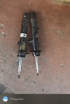 BMW 116i Front Shock