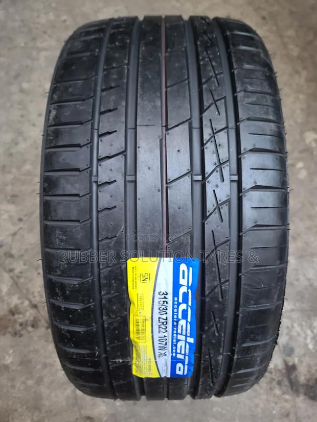 315 /35 R22 ACCELERA TYRES Made in Indonesia - thumbnail 2