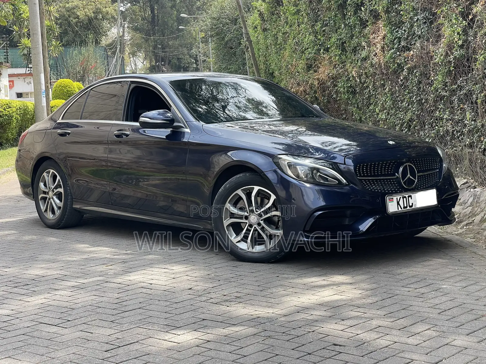 Mercedes-Benz C180 2015 Blue