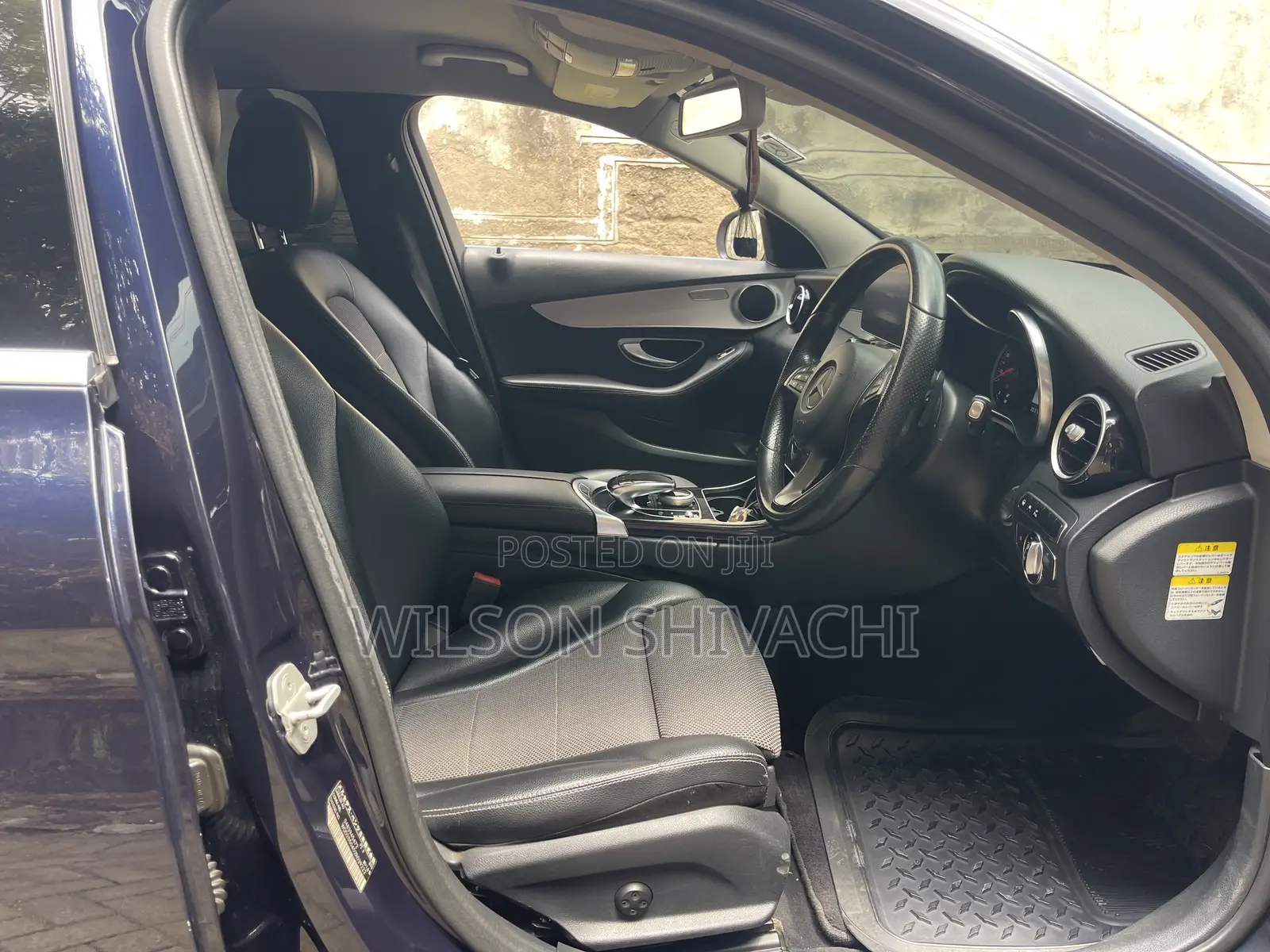 Mercedes-Benz C180 2015 Blue
