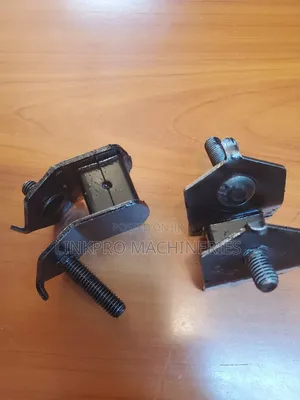 Honda GX 160 Mounting Brackets 4 Pieces