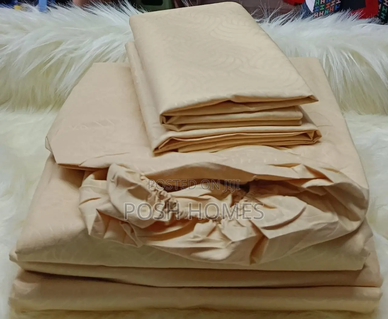 4 Piece Plain Patterned Bedsheets Sets